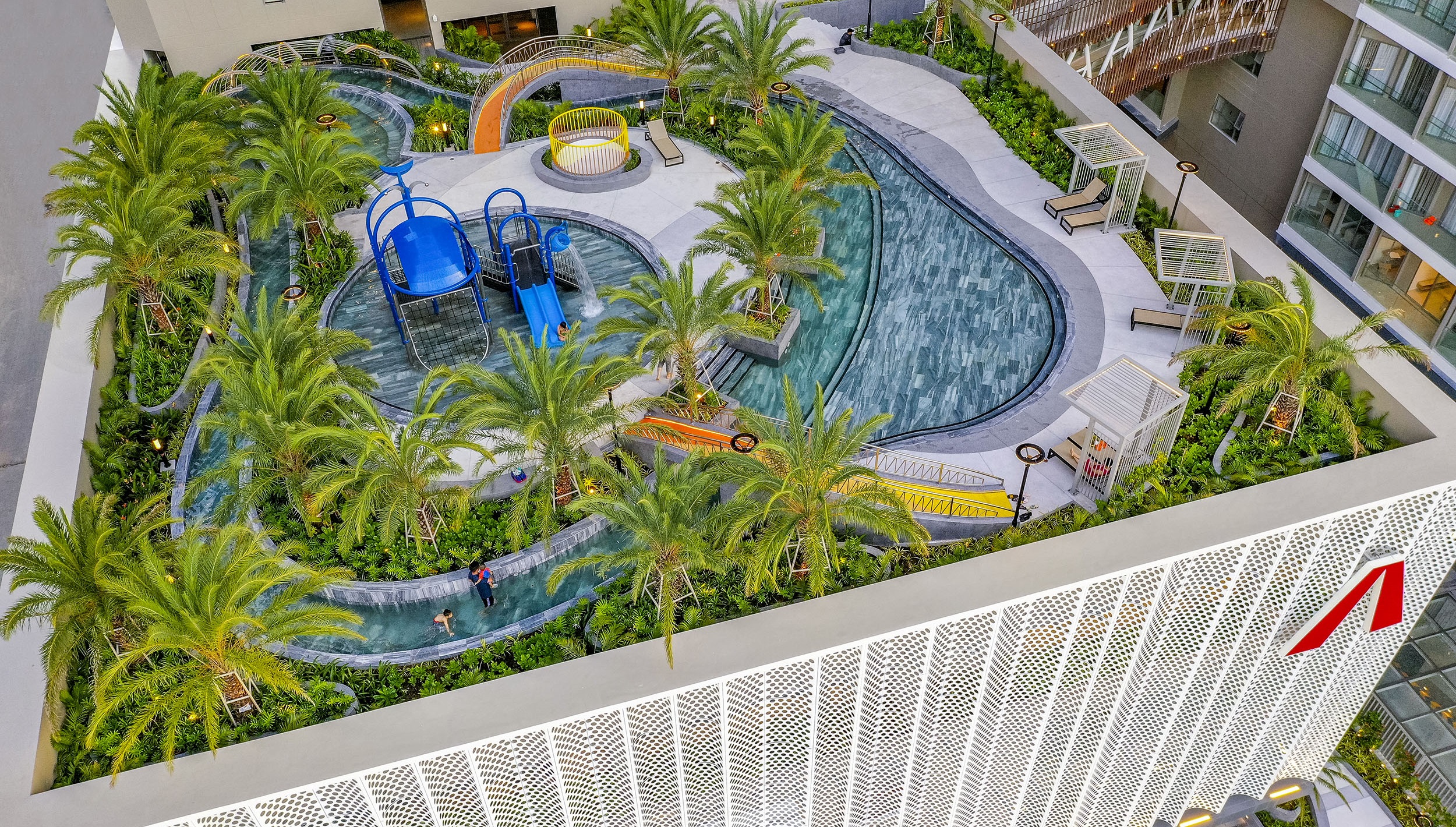 Công viên nước / khu hồ bơi trẻ em ngoài trời