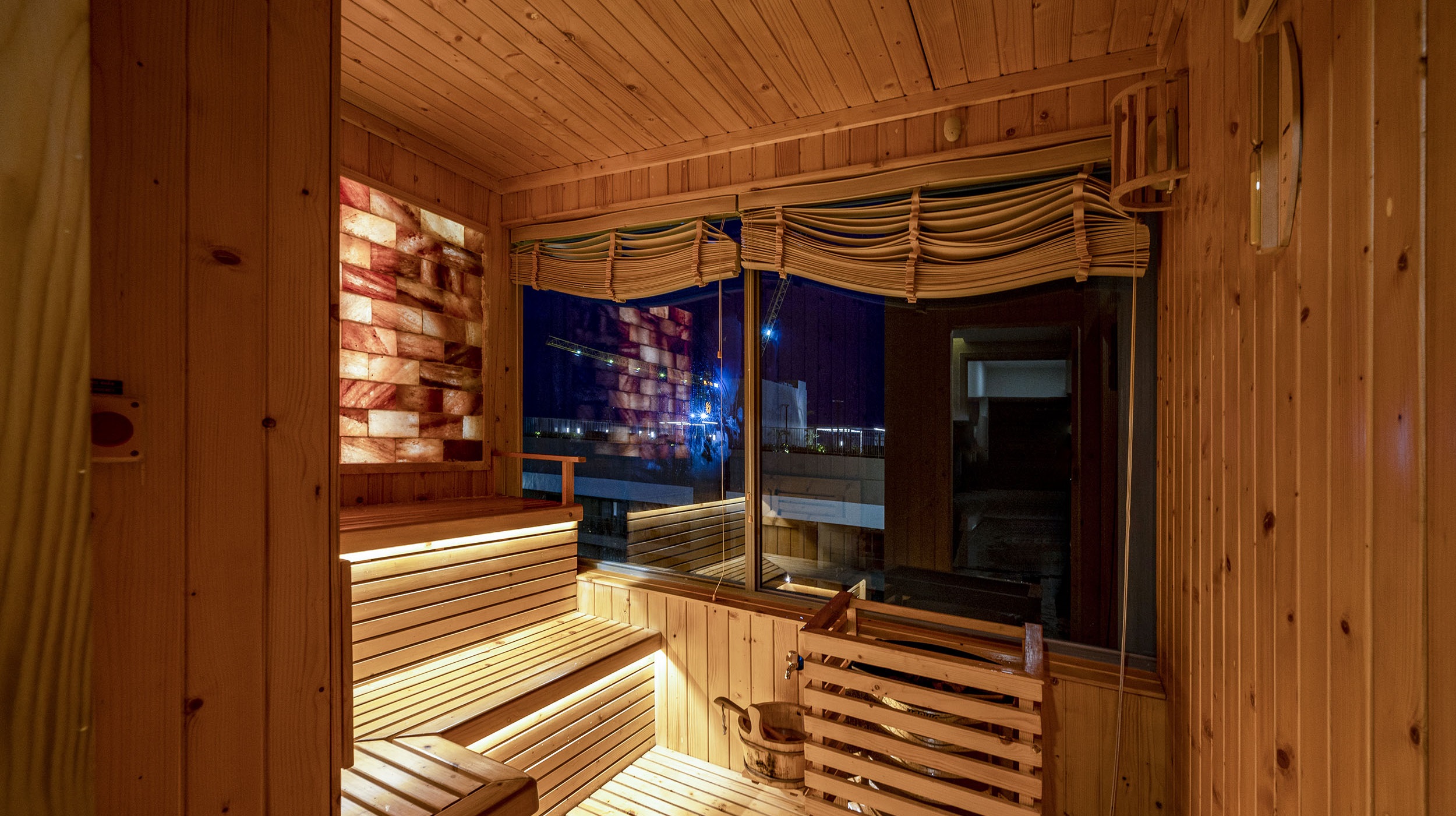 Phòng xông hơi Sauna